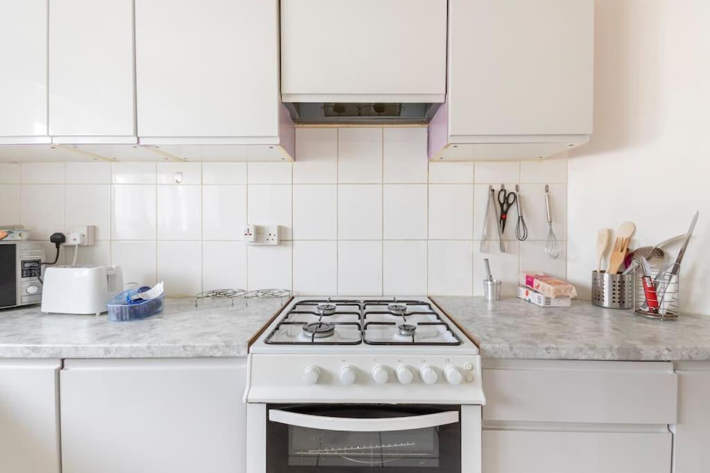 Cosy 1 Bedroom Flat Near Barking Town Centre Zewnętrze zdjęcie
