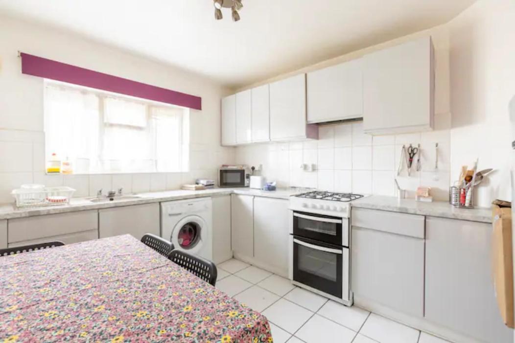 Cosy 1 Bedroom Flat Near Barking Town Centre Zewnętrze zdjęcie